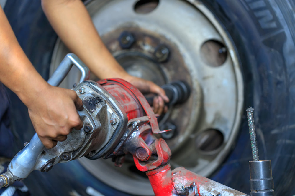 Sockets: why choose an impact socket? - Airtek